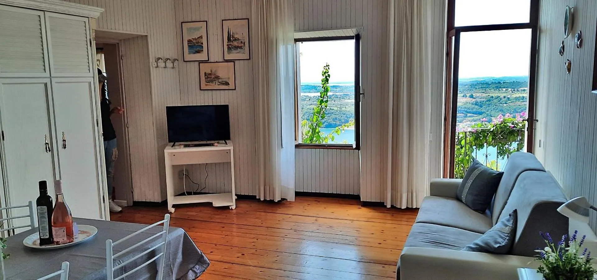 Daire Casale Massina Appartamento Quarzo Salò İtalya